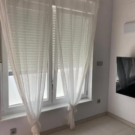 Mini Duplex Moderno Bien Ubicado. Apartment