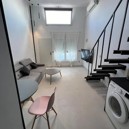 Mini Duplex Moderno Bien Ubicado. *