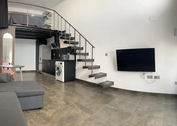 Mini Duplex Moderno Bien Ubicado. Apartment